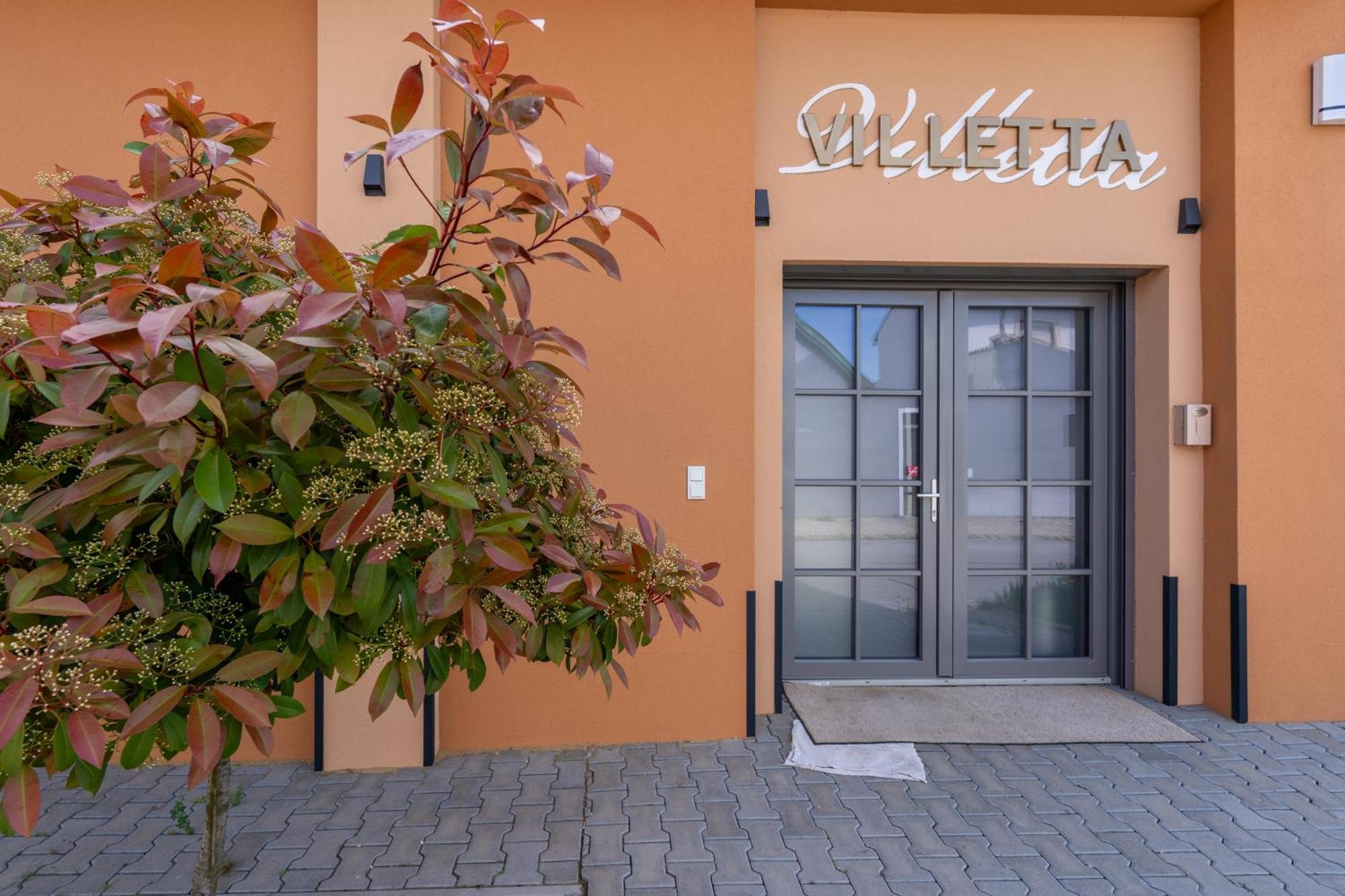 Pension Pannonia Parndorf Exterior foto